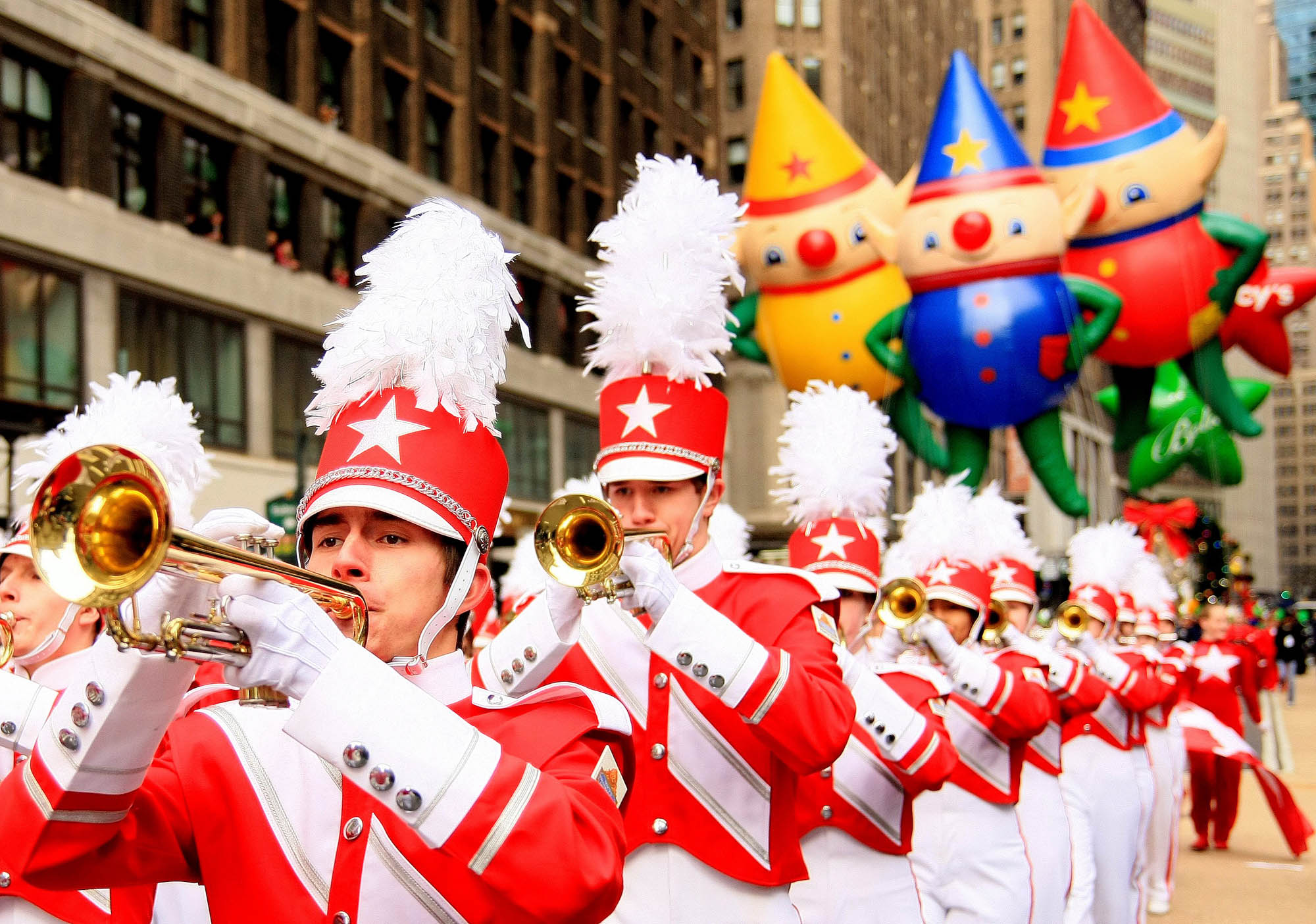Macyâ€™s Thanksgiving Day Parade â€“ Marching Bands 2013 | Virtual ...